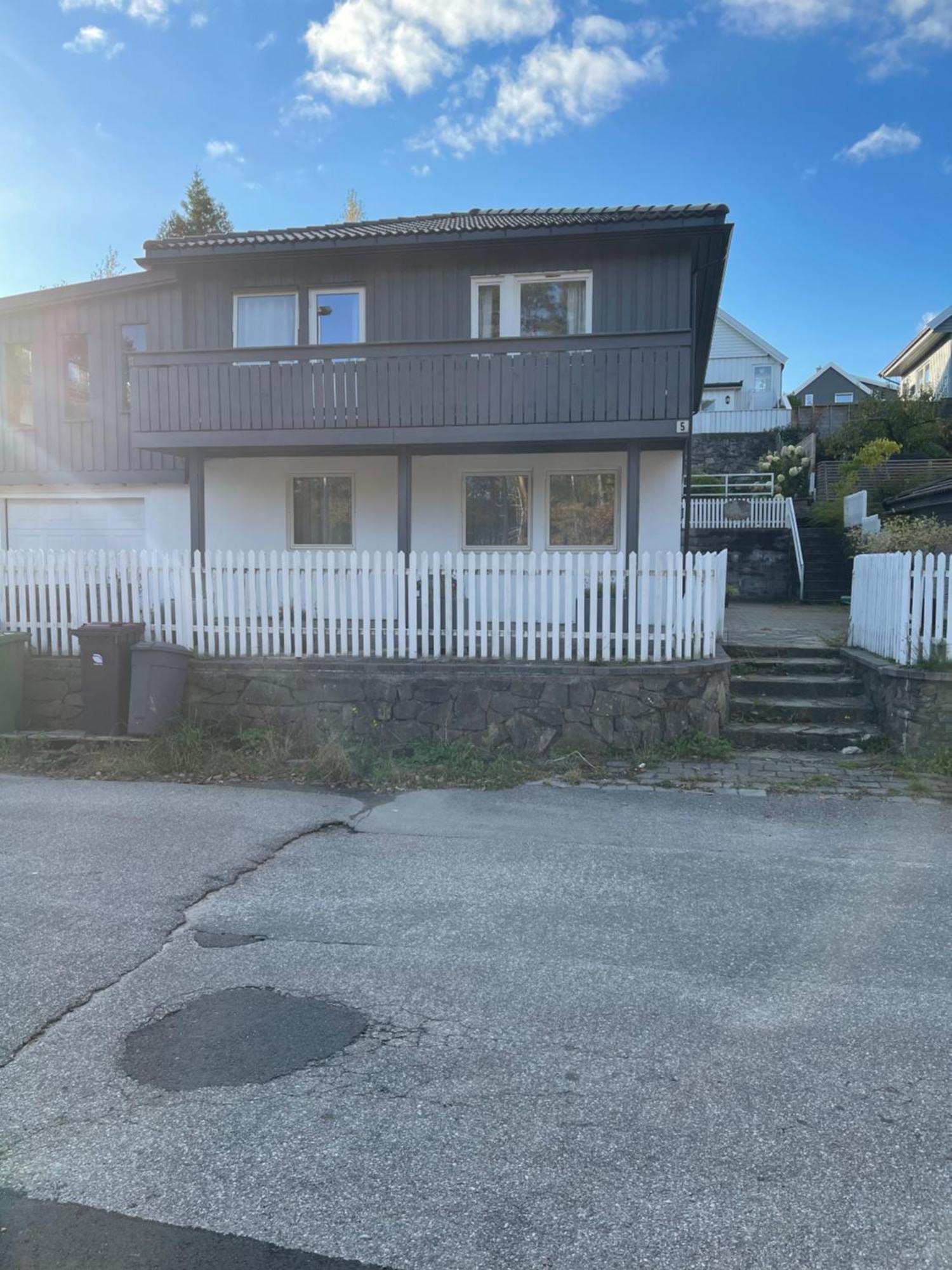 Lys Rent Og Trivelig Hybelleilighet Kristiansand Exterior photo